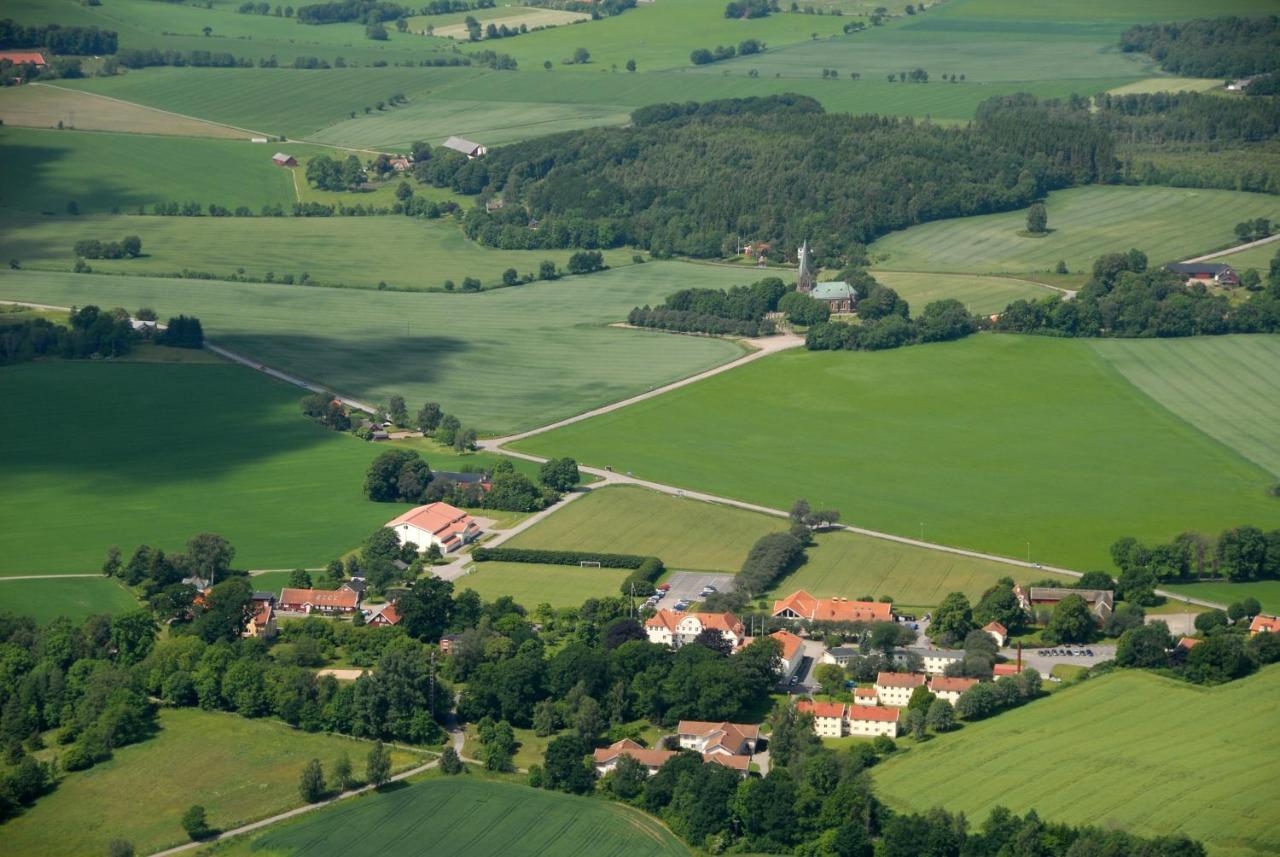 Katrinebergs Folkhoegskola B&B Vessigebro Extérieur photo